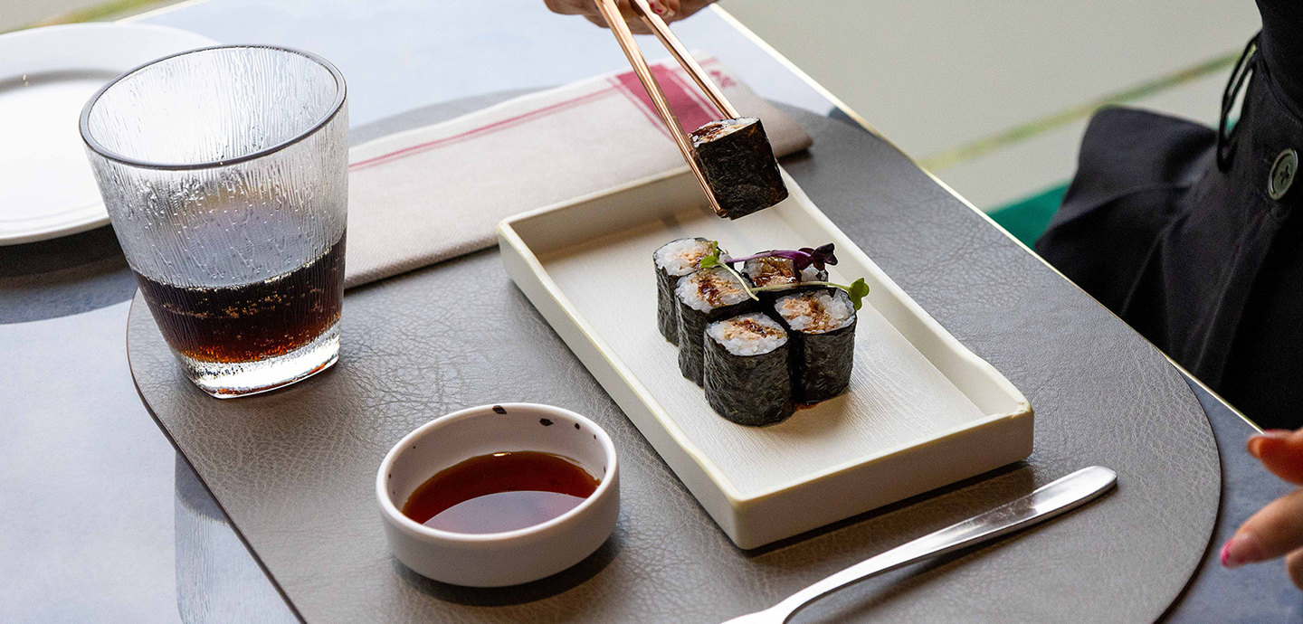 MODO sushi and drinks photography