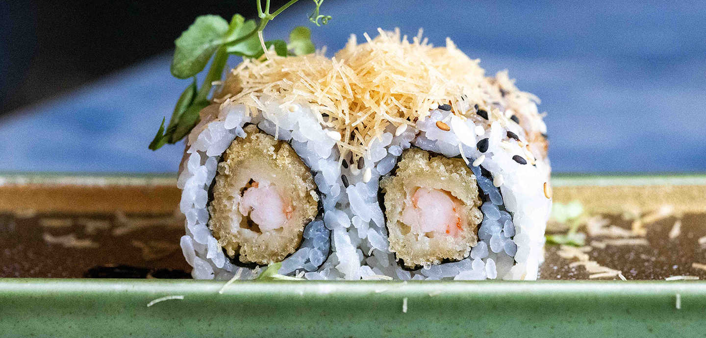 MODO sushi roll food photography