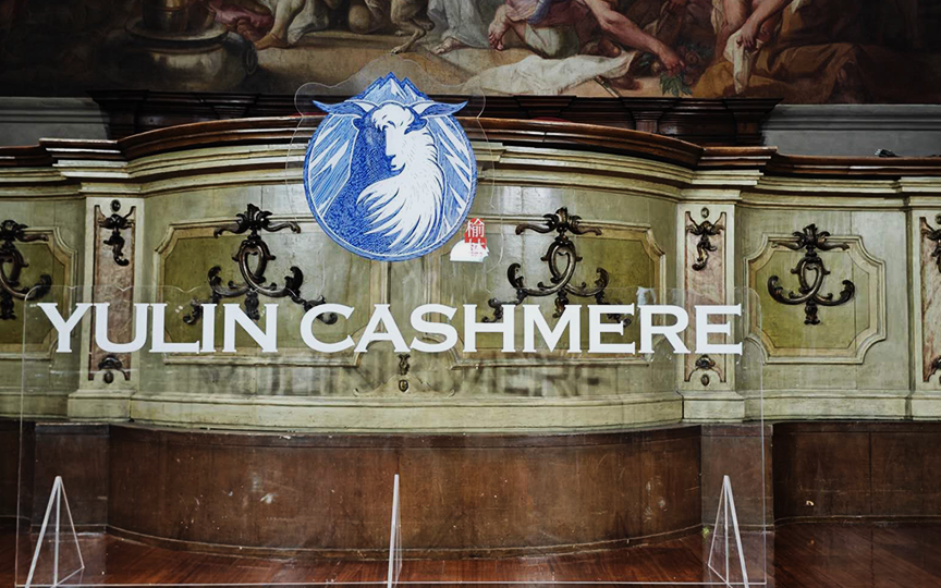 Yulin Cashmere Milan brand promotion venue signage