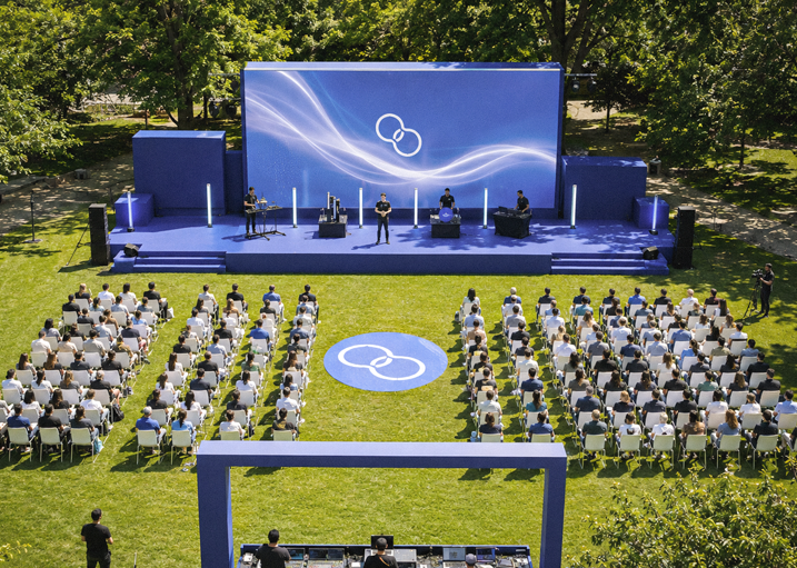 Outdoor brand event execution